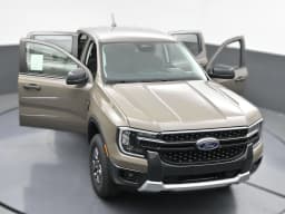 Ford Ranger XLT 4WD SuperCrew 5' Box 2026 — side view