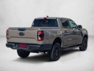 Ford Ranger XLT 4WD SuperCrew 5' Box Ford Ranger XLT 4WD SuperCrew 5' Box