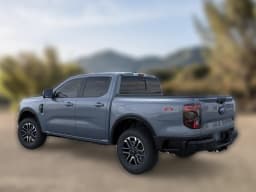 Ford Ranger LARIAT 4WD SuperCrew 5' Box 2025 — side view