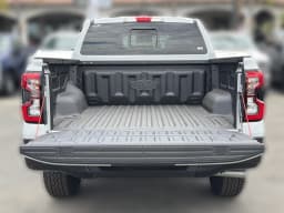 Ford Ranger LARIAT 4WD SuperCrew 5' Box 2026 — side view