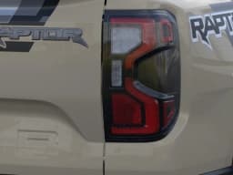 Ford Ranger Raptor 4WD SuperCrew 5' Box 2025 — side view