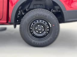 Ford Ranger XL 4WD SuperCrew 5' Box 2026 — side view