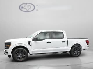 Ford F-150 STX 2WD SuperCrew 5.5' Box Ford F-150 STX 2WD SuperCrew 5.5' Box