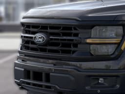 Ford F-150 XLT 4WD SuperCrew 5.5' Box 2026 — side view