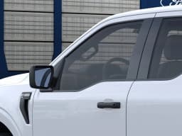 Ford F-150 XL 2WD SuperCab 6.5' Box 2026 — side view