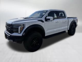 Ford F-150 Raptor 4WD SuperCrew 5.5' Box Ford F-150 Raptor 4WD SuperCrew 5.5' Box