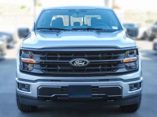 Ford F-150 XLT 4WD SuperCrew 5.5' Box Ford F-150 XLT 4WD SuperCrew 5.5' Box