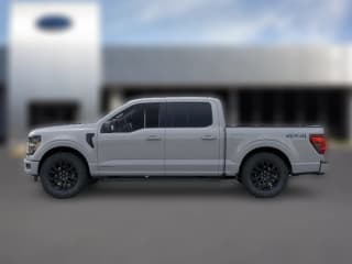 Ford F-150 XLT 4WD SuperCrew 5.5' Box Ford F-150 XLT 4WD SuperCrew 5.5' Box