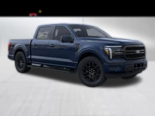 Ford F-150 LARIAT 4WD SuperCrew 5.5' Box Ford F-150 LARIAT 4WD SuperCrew 5.5' Box