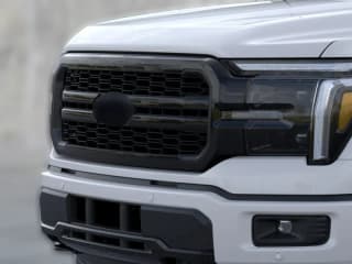 Ford F-150 LARIAT 4WD SuperCrew 6.5' Box Ford F-150 LARIAT 4WD SuperCrew 6.5' Box