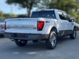 Ford F-150 King Ranch 4WD SuperCrew 5.5' Box 2026 — side view