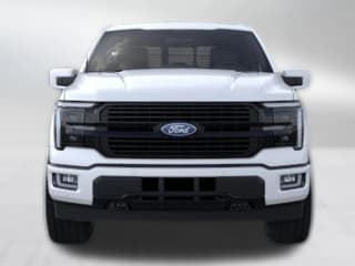 Ford F-150 Platinum 4WD SuperCrew 5.5' Box Ford F-150 Platinum 4WD SuperCrew 5.5' Box