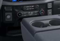 Ford F-150 XL 2WD Reg Cab 6.5' Box 2026 — side view