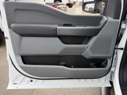 Ford Super Duty F-350 DRW XLT 2WD Reg Cab 8' Box 2026 — side view
