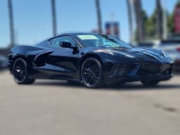 Chevrolet Corvette 1LT 2dr Stingray Cpe 2027 — side view
