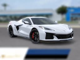 Chevrolet Corvette 1LT 2dr Grand Sport Cpe 2027 — side view