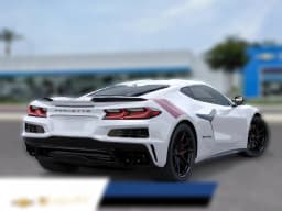 Chevrolet Corvette 1LT 2dr Grand Sport Cpe 2027 — side view
