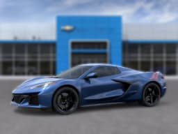 Chevrolet Corvette 2LT 2dr Grand Sport Conv 2027 — side view