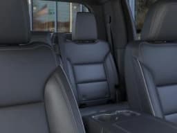 Chevrolet Silverado EV Standard Range LT e4WD Crew Cab 2026 — side view