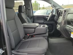 Chevrolet Silverado 2500HD Custom 4WD Crew Cab 159" 2026 — side view