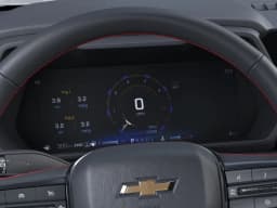 Chevrolet Colorado 4WD Work Truck Crew Cab 2026 — side view