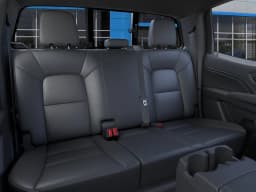 Chevrolet Colorado 4WD Trail Boss Crew Cab 2026 — side view