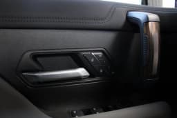 GMC HUMMER EV SUV 3X e4WD 4dr 2025 — side view