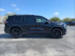 GMC Acadia FWD Elevation 4dr 2026 — side view