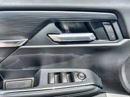 GMC Acadia FWD Elevation 4dr 2026 — side view