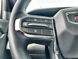 GMC Acadia FWD Elevation 4dr 2026 — side view
