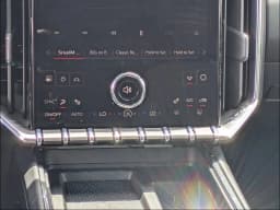 GMC Acadia FWD Elevation 4dr 2026 — side view