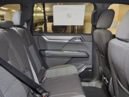 GMC Acadia FWD Elevation 4dr 2026 — side view