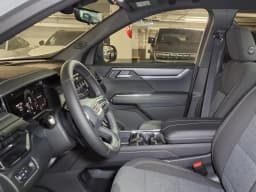 GMC Acadia FWD Elevation 4dr 2026 — side view