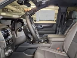 GMC Yukon XL Elevation 2WD 4dr 2026 — side view