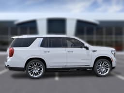 GMC Yukon Denali 4WD 4dr 2027 — side view