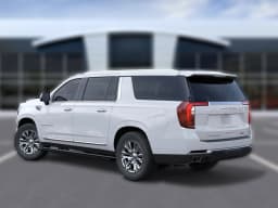 GMC Yukon XL Denali 4WD 4dr 2027 — side view