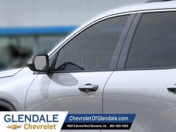 Chevrolet Traverse FWD LT 4dr 2026 — side view
