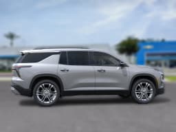 Chevrolet Traverse FWD LT 4dr 2026 — side view