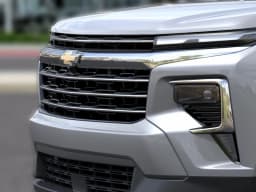 Chevrolet Traverse FWD LT 4dr 2026 — side view