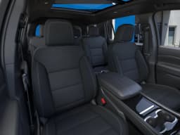 Chevrolet Traverse FWD LT 4dr 2026 — side view