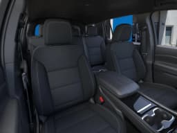 Chevrolet Traverse FWD LT 4dr 2026 — side view