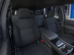Chevrolet Traverse FWD LT 4dr 2027 — side view