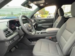 Chevrolet Traverse FWD LT 4dr 2027 — side view