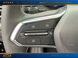 Chevrolet Traverse FWD LT 4dr 2027 — side view