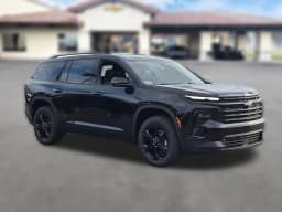 Chevrolet Traverse FWD LT 4dr 2027 — side view