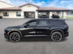 Chevrolet Traverse FWD LT 4dr 2027 — side view