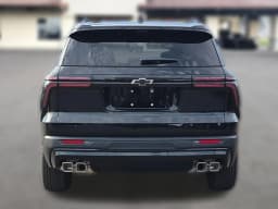 Chevrolet Traverse FWD LT 4dr 2027 — side view