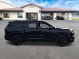 Chevrolet Traverse FWD LT 4dr 2027 — side view