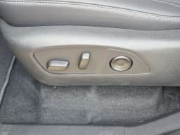 Chevrolet Traverse FWD LT 4dr 2027 — side view