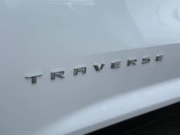 Chevrolet Traverse FWD LT 4dr 2027 — side view